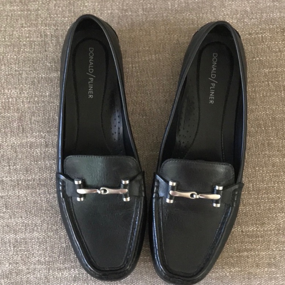 Donald Pliner black 10 M shoes